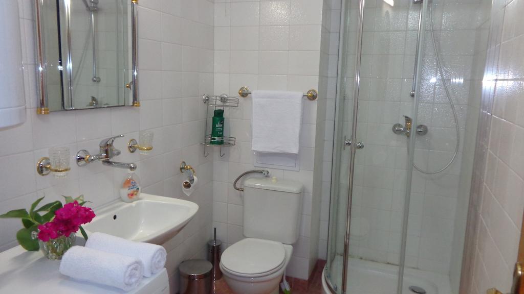 Zoya Apartment Бургас Номер фото