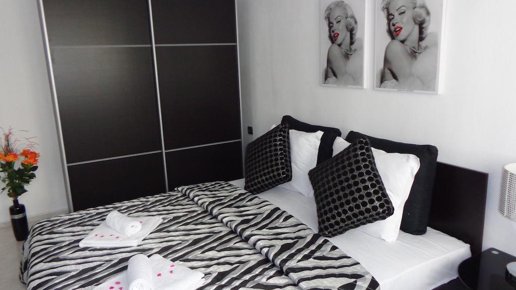 Zoya Apartment Бургас Номер фото
